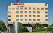 Туры в отель Holiday Inn Madrid Piramides