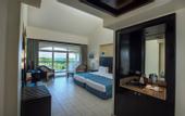 Туры в отель Reef Oasis Blue Bay Resort & Spa