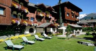 Relais Des Glacires 4*