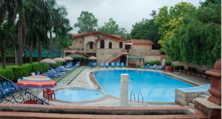 Ashok Country Resort 4*