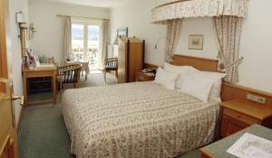 Romantik Hotel Weissen Roessl 4*