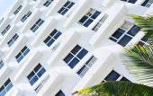 Туры в отель Royal Palm South Beach