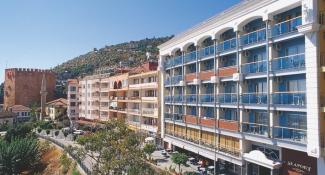 Numa Port Hotel 4*