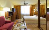 Туры в отель ILUNION Hotel Les Corts Spa
