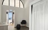 Туры в отель Mr & Mrs White Santorini