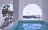 Туры в отель Mr & Mrs White Santorini