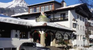 Johannesbad Hotel St. Georg 4*