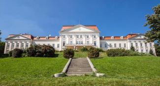 Austria Trend Hotel Schloss Wilhelminenberg 4*