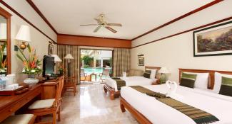 Thara Patong Beach Resort  3*