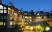 Туры в отель The Pines Lodge