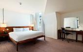 Туры в отель The Trafalgar St. James London, Curio Collection by Hilton