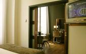 Туры в отель The Trafalgar St. James London, Curio Collection by Hilton