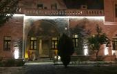 Туры в отель The Village Cave