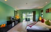 Туры в отель Baan Khaolak Beach Resort