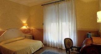 Trinita Dei Monti 3*