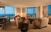 Туры в отель Trump International Hotel Waikiki Beach Walk
