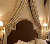 Una Hotel Venezia 4*
