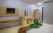 Туры в отель Bakung Beach Resort