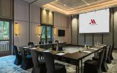 Туры в отель Phuket Marriott Resort & Spa Naiyang Beach