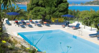 Vouliagmeni Suites 4*