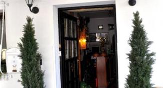 Hotel White House 3*