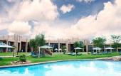Туры в отель Windhoek Country Club Resort