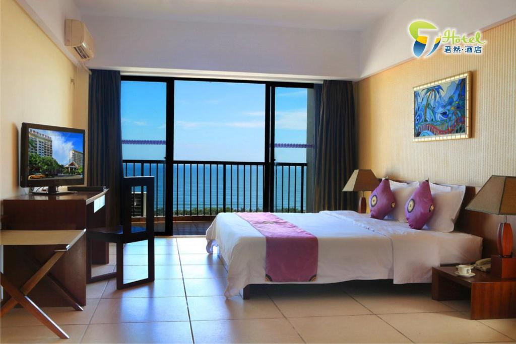 YuHai Hot Spring Resort Hotel