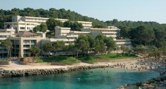 Occidental Cala Vinas 4*