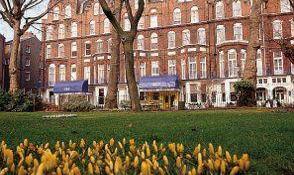 Barkston Garden Hotel 3*