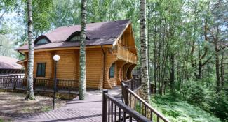 Кантри Хоум 3*