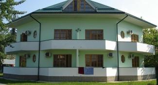 Искра база отдыха 1*