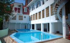 Коралл пансионат (Головинка)