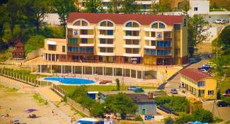 Морской клуб (Небуг) 3*