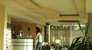 Selena Beach Hotel  3*