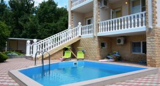 Пансионат Тонкий мыс 3*