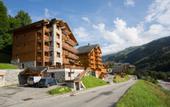 Туры в отель Les Chalets de Meribel Madame Vacances