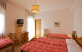 Туры в отель Albergo Bellaria (Carano)