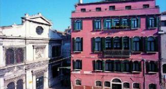 Palazzo Schiavoni 3*