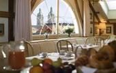Туры в отель Einstein Hotel