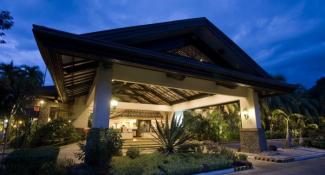 Waterfront Insular Hotel 4*