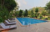 Туры в отель Corbett Riverside Resort