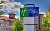 Туры в отель Holiday Inn Express Kelowna