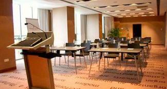 Golden Tulip Ana Tower 4*