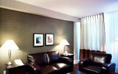 Туры в отель Town Inn Suites Toronto
