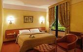Туры в отель Relais Santa Chiara