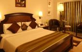Туры в отель Neelams - The Glitz Hotel