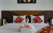 Туры в отель Issara Patong Beach