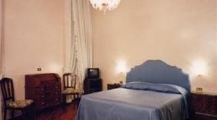 Piccola Fenice 3*