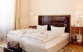 Туры в отель Louisa`s Place