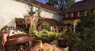 Hotel Selsky Dvur 4*